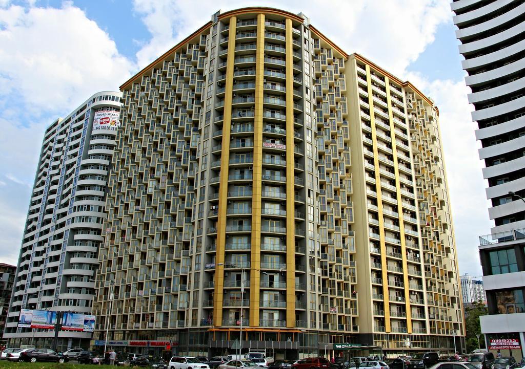 Апартаменти Orbi Plaza David Apt. Батумі Екстер'єр фото